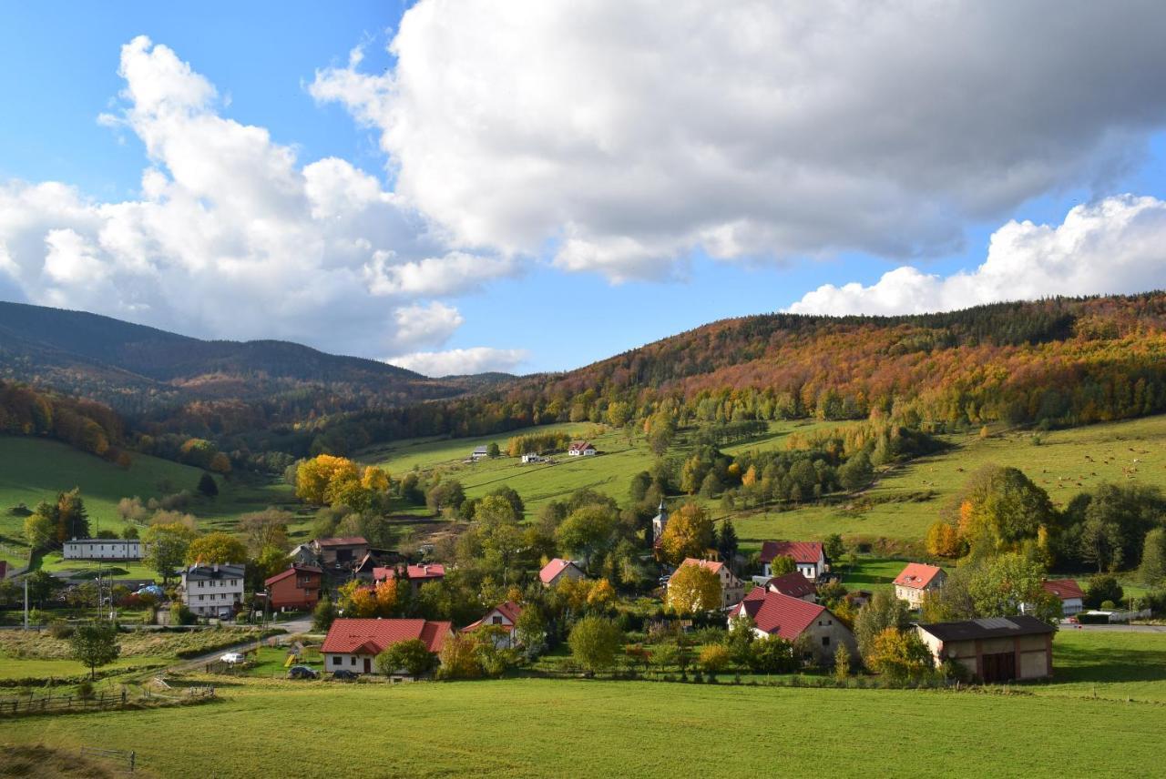 Domek Chmielnik Villa Pieszyce Buitenkant foto